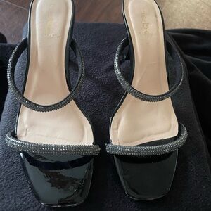 BEBE CAMILAH STRAPPY SANDAL!